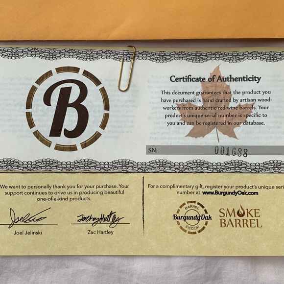 NWT Authentic red wine barrel wine holder, OS, - Picture 8 of 8